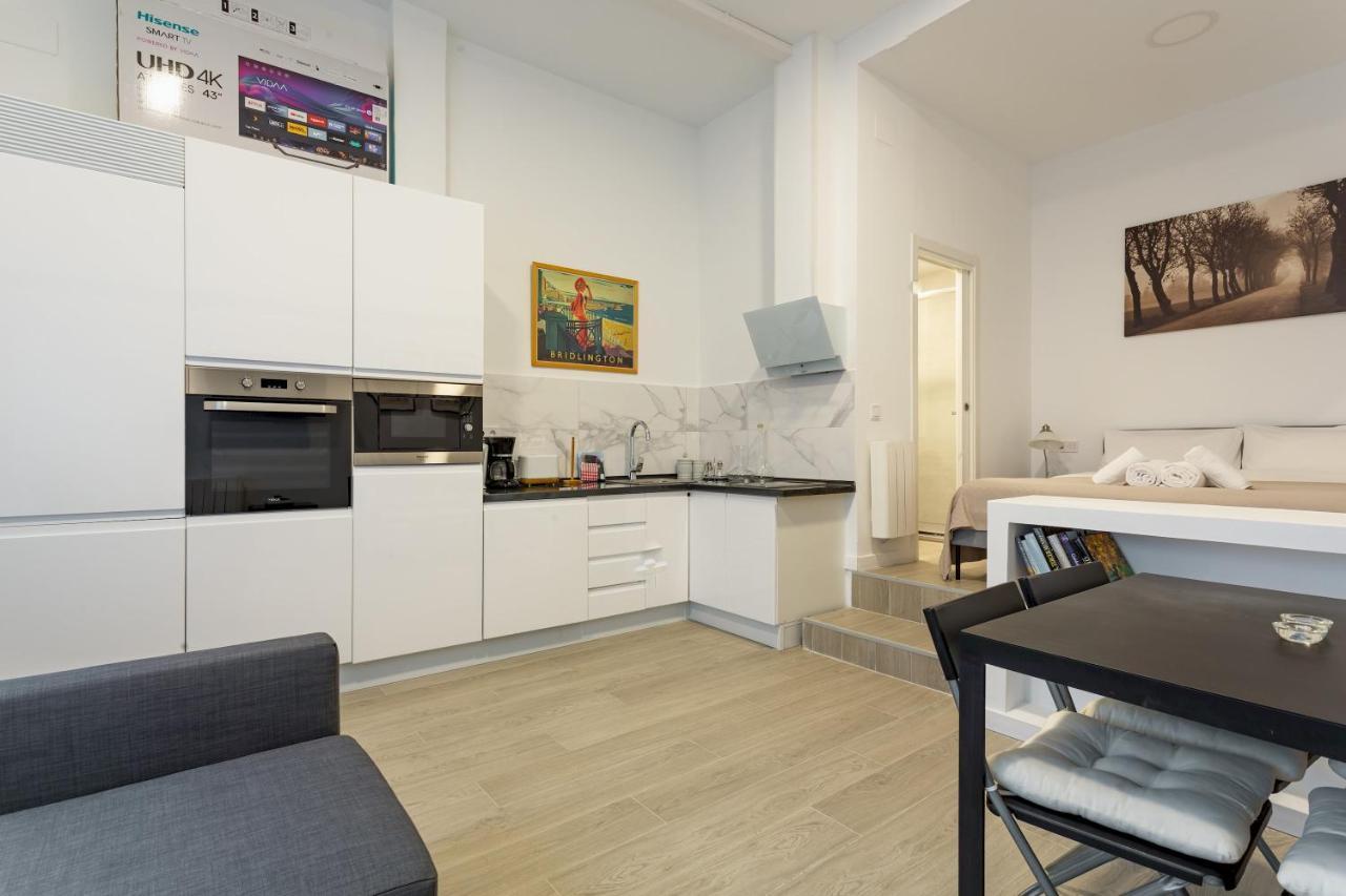 1 Bedroom 1 Bathroom Furnished - Av De America - Studio - Mintystay Madrid Exterior photo